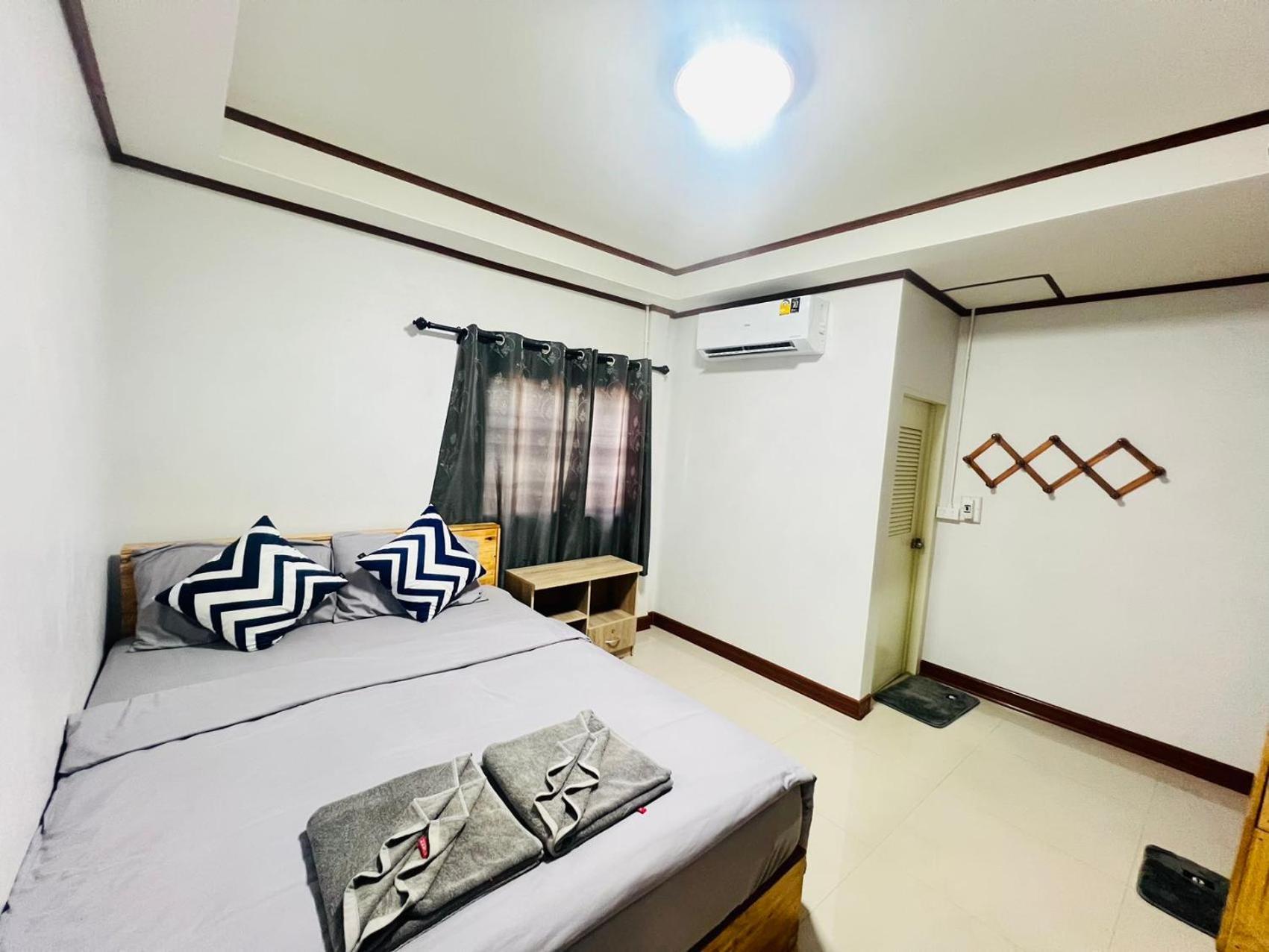 Lungwang Guest House Ban Rak Thai Luaran gambar