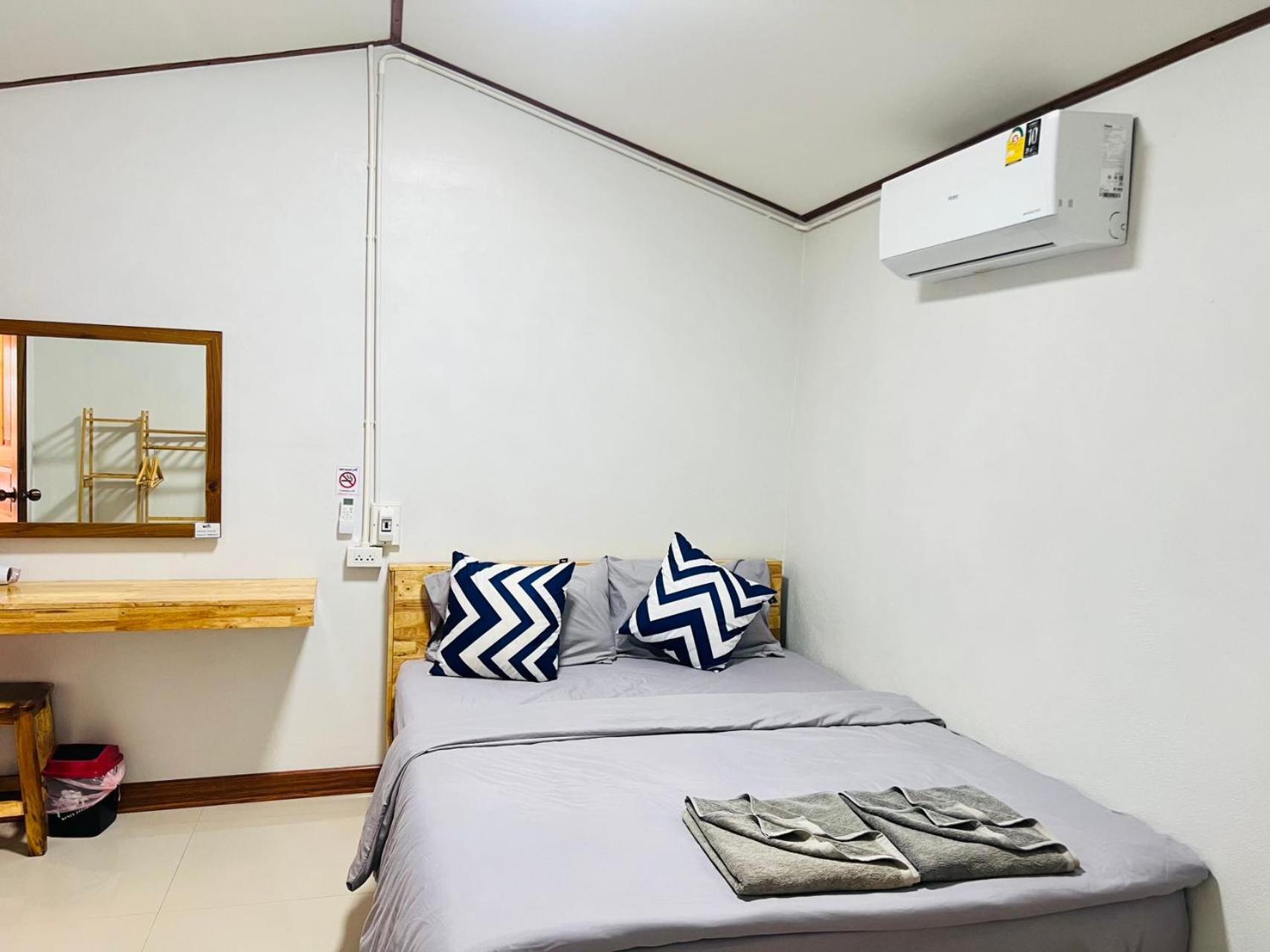 Lungwang Guest House Ban Rak Thai Luaran gambar