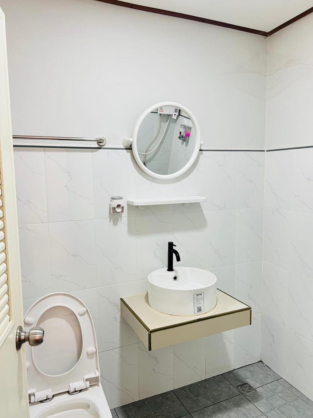 Lungwang Guest House Ban Rak Thai Luaran gambar