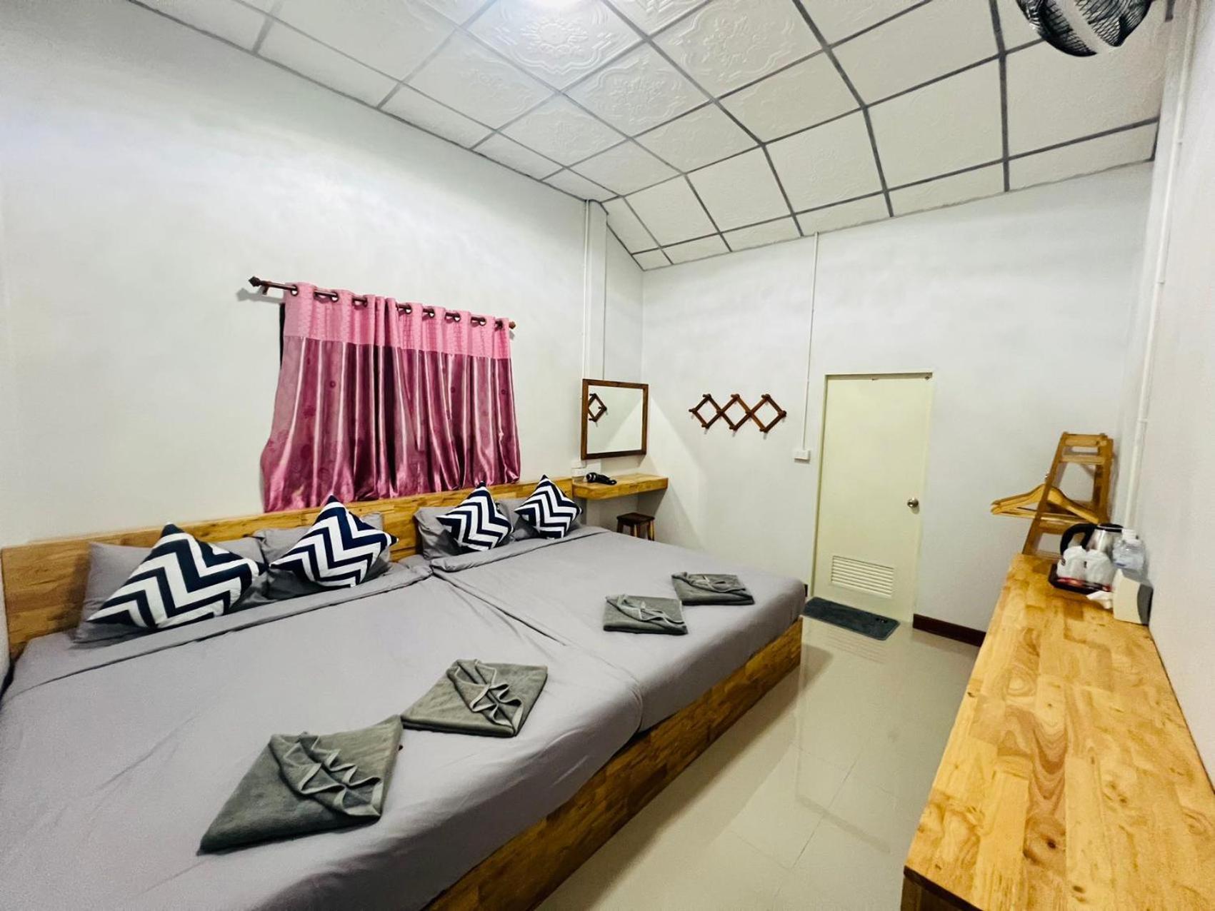 Lungwang Guest House Ban Rak Thai Luaran gambar