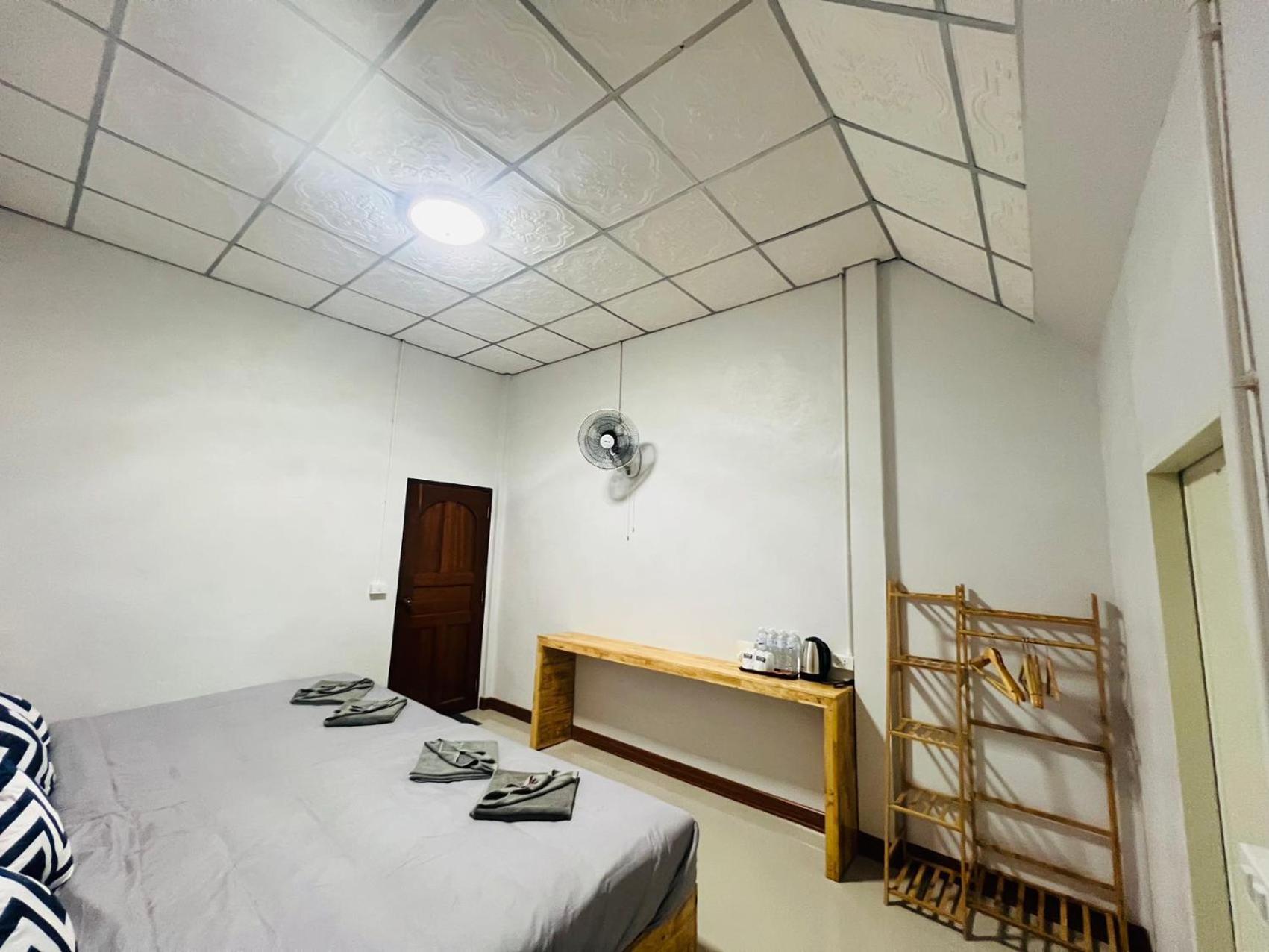 Lungwang Guest House Ban Rak Thai Luaran gambar