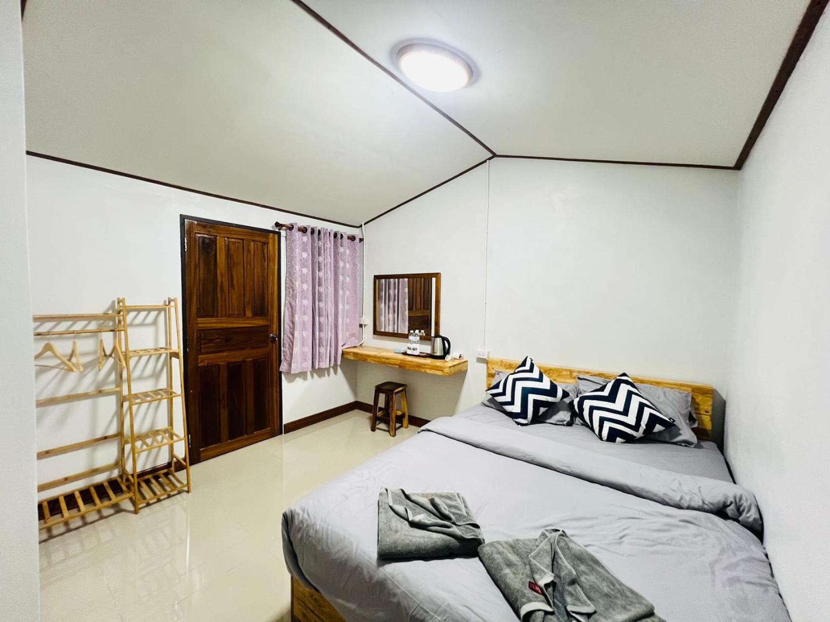 Lungwang Guest House Ban Rak Thai Luaran gambar