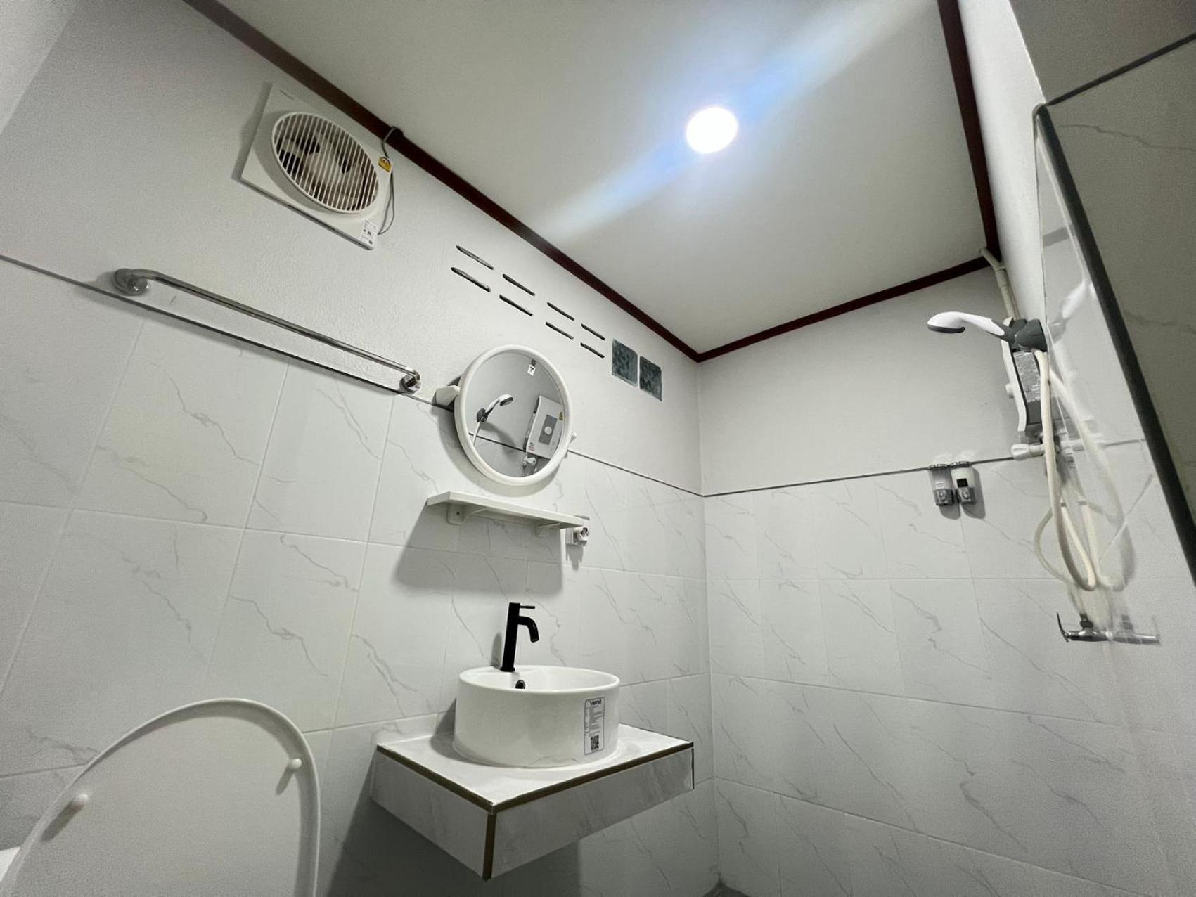 Lungwang Guest House Ban Rak Thai Luaran gambar